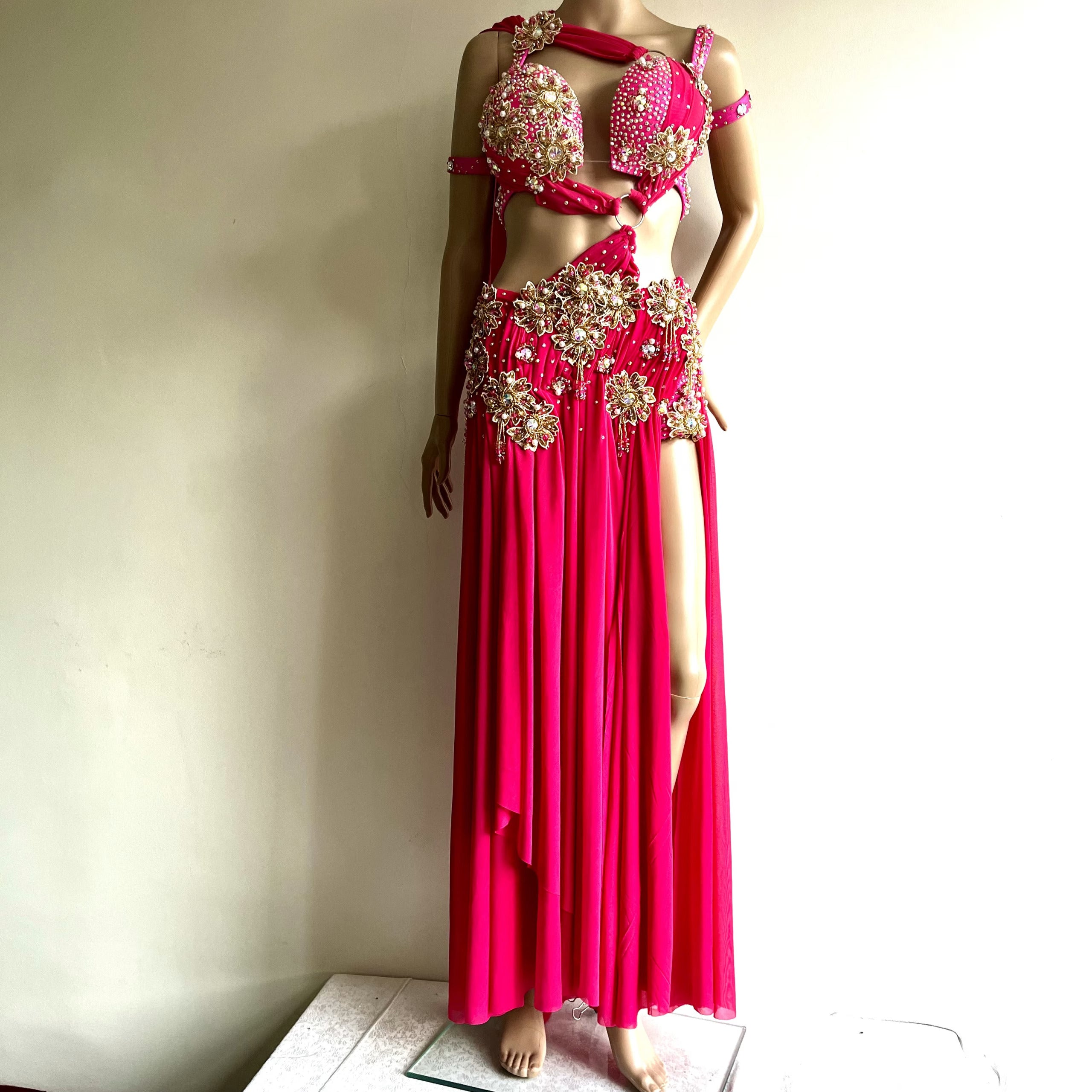 TRAJE FUCSIA 601