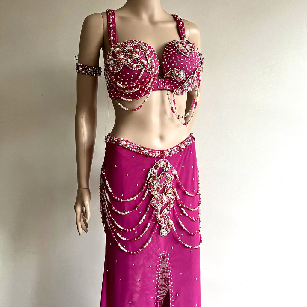 TRAJE 610 malva