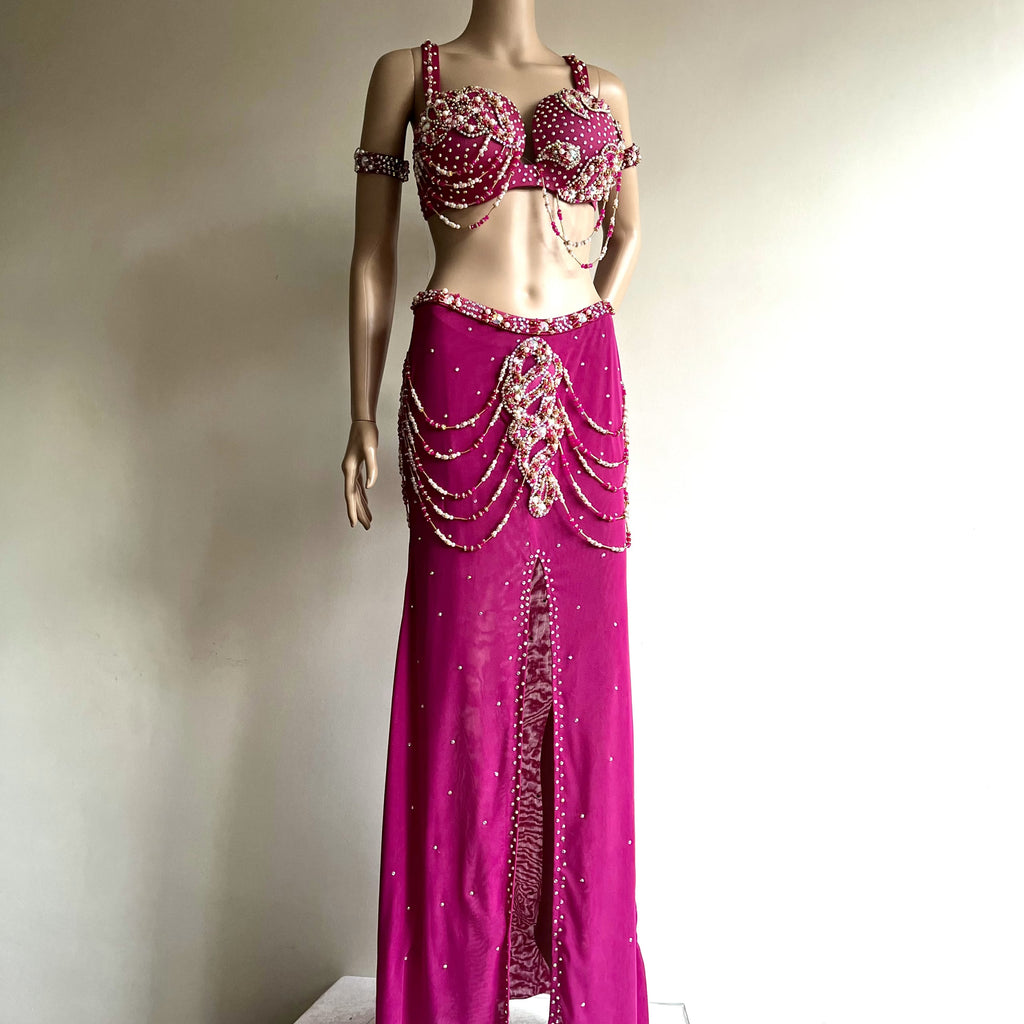 TRAJE 610 malva