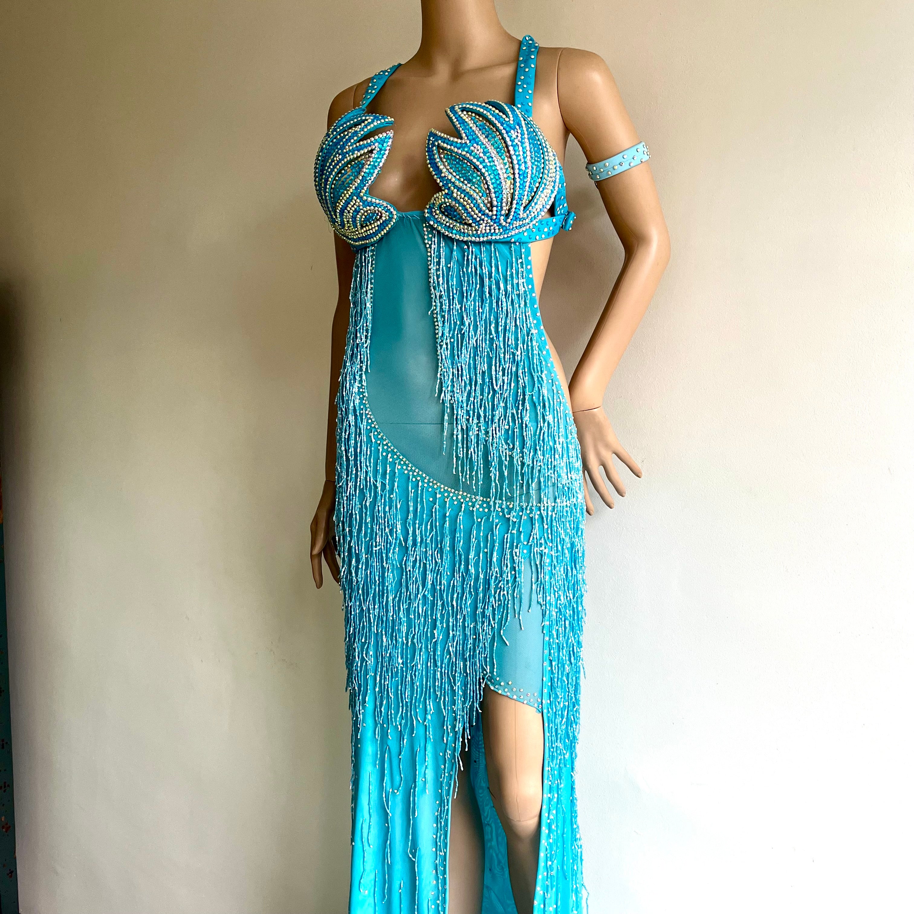 TRAJE 614 calipso
