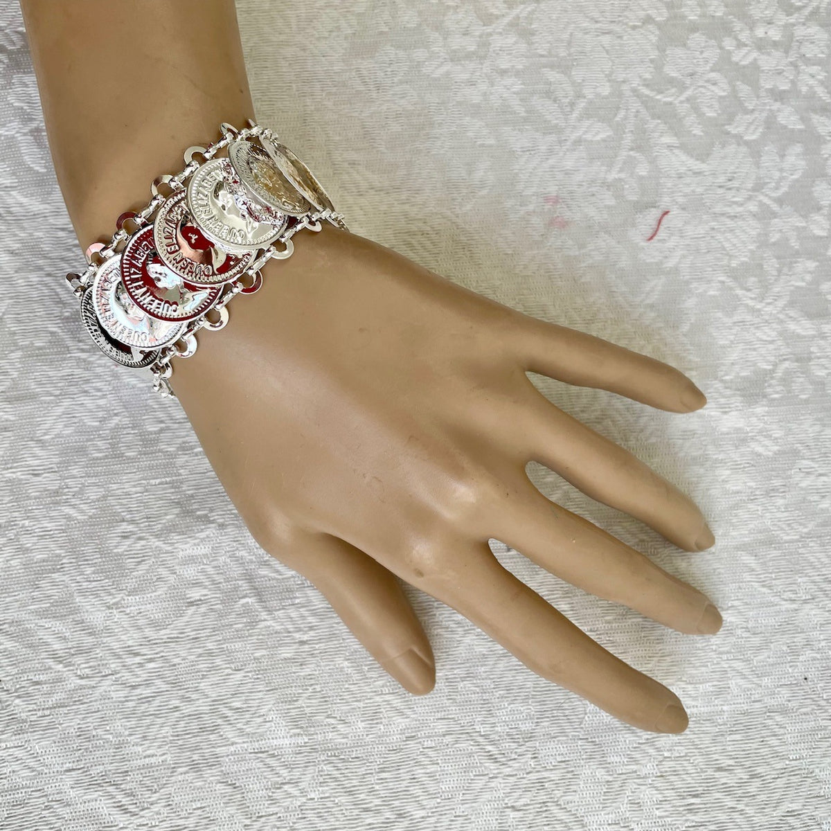 PULSERA de monedas plateada