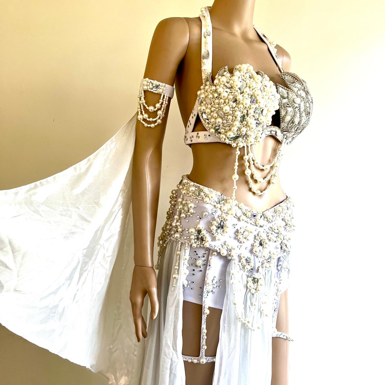 Traje blanco 614