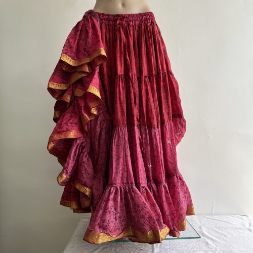 FALDA de sedas de sari rojo