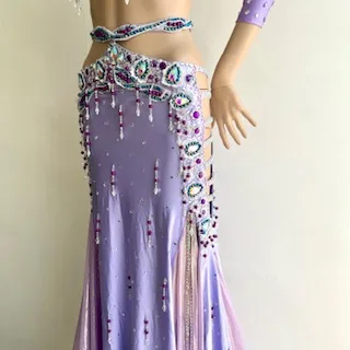 TRAJE 504 lila - Imagen 2